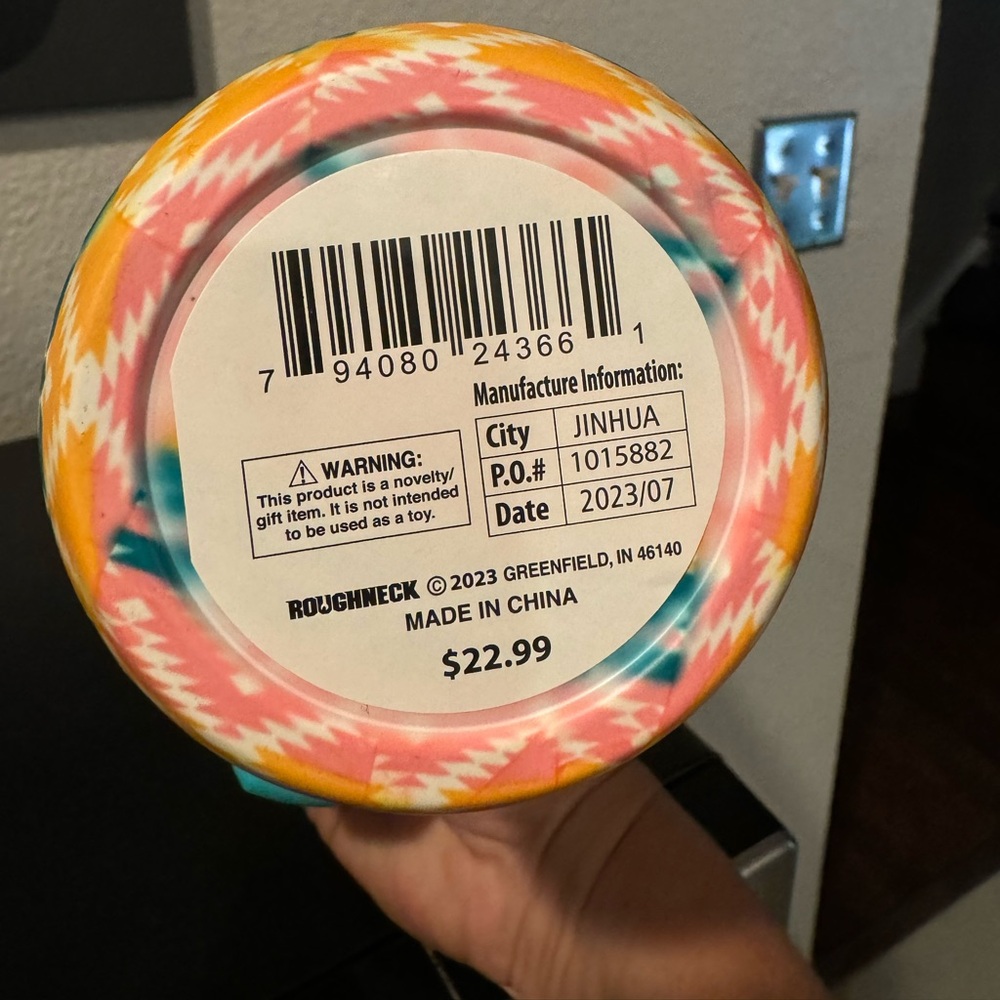 NWT 30oz Hard to Handle tumbler - Picture 4 of 4